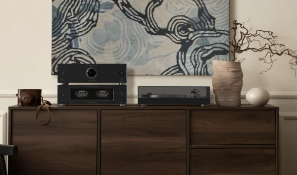 Pre-Amp Tích Hợp Streaming/DAC Onkyo P-80